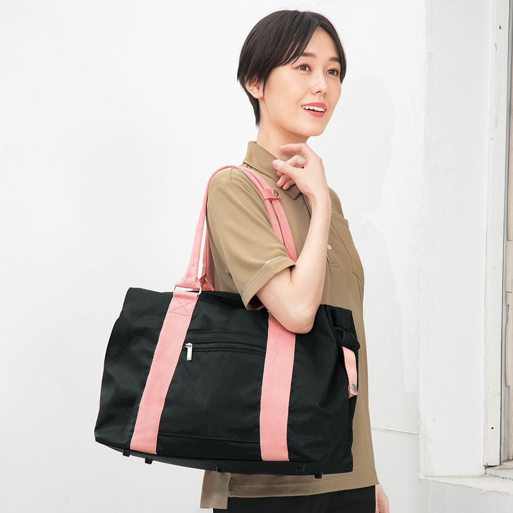 使いやすさにとことんこだわった大容量訪問バッグ