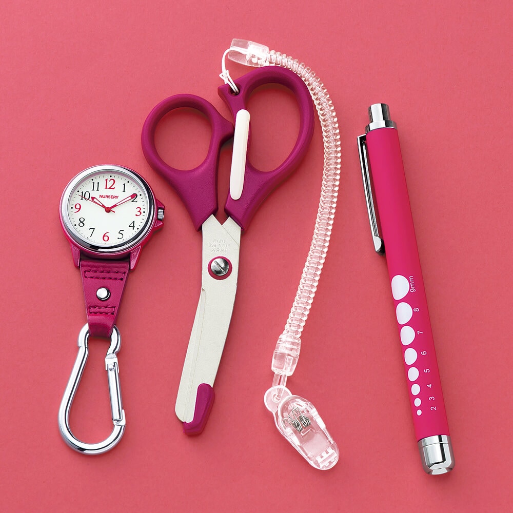 先輩看護師さんたちが選んだ！必携3点セット