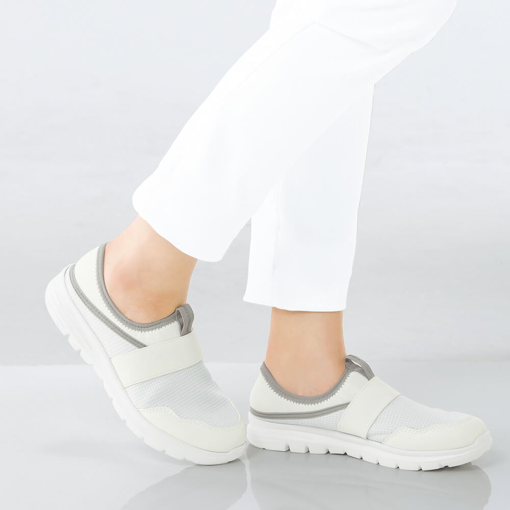 ピュアウォーカー 軽量2Wayシューズ PW0522