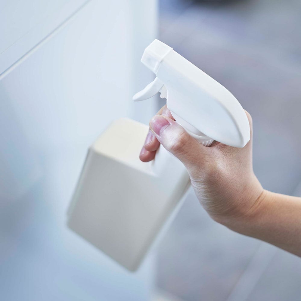 タワー マグネットスプレーボトル