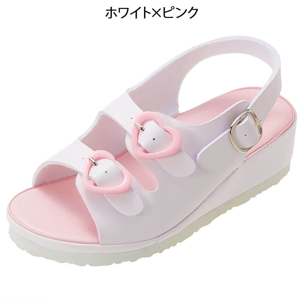 フットベッドハートバックルサンダル