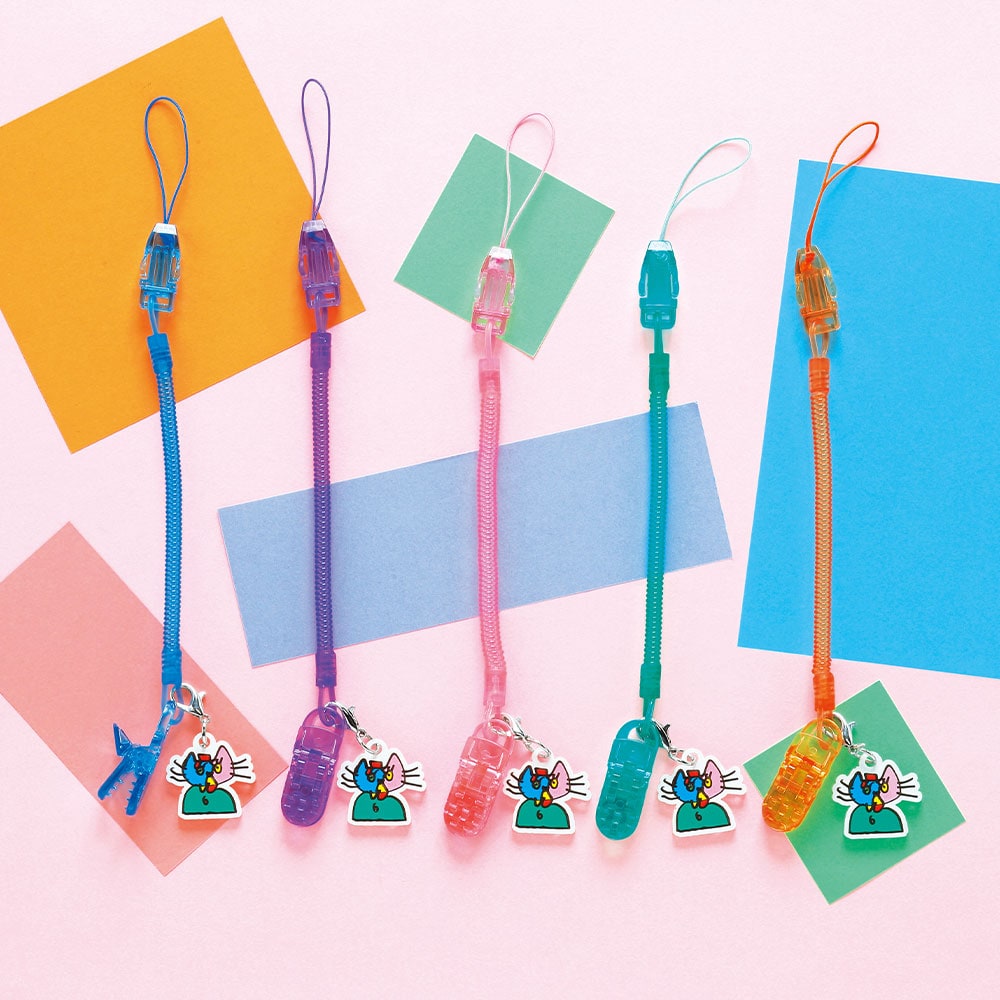 インオアユー ねこのチャーム付コイルストラップ