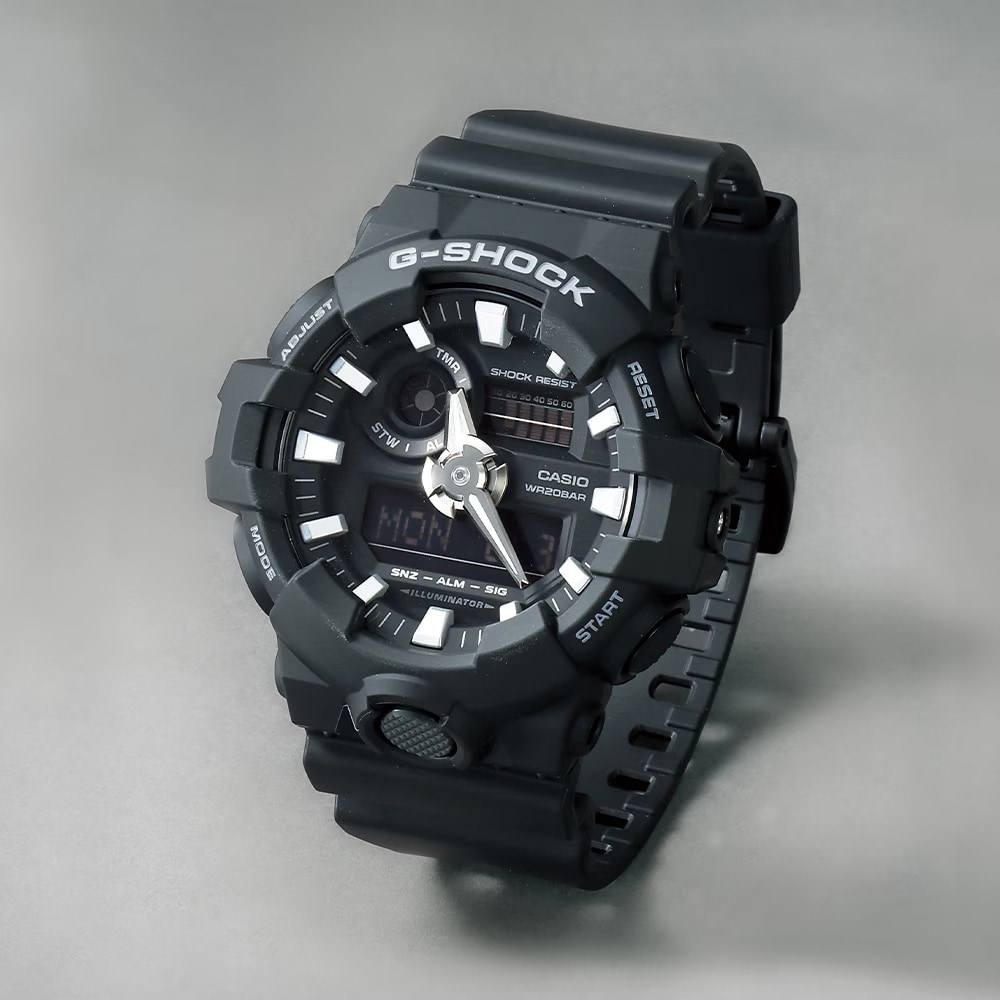 カシオ G-SHOCK GA-700
