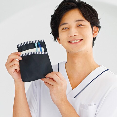 小物がたっぷり入る柔らかペンケース