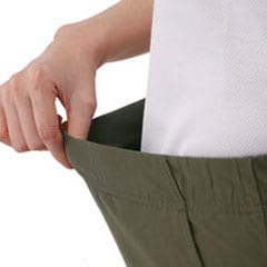 ウエスト総ゴム仕様でらくらく