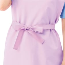 前でしっかりリボン結びができる