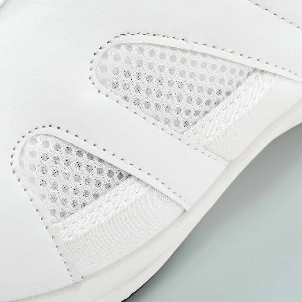 サイドメッシュでムレ軽減