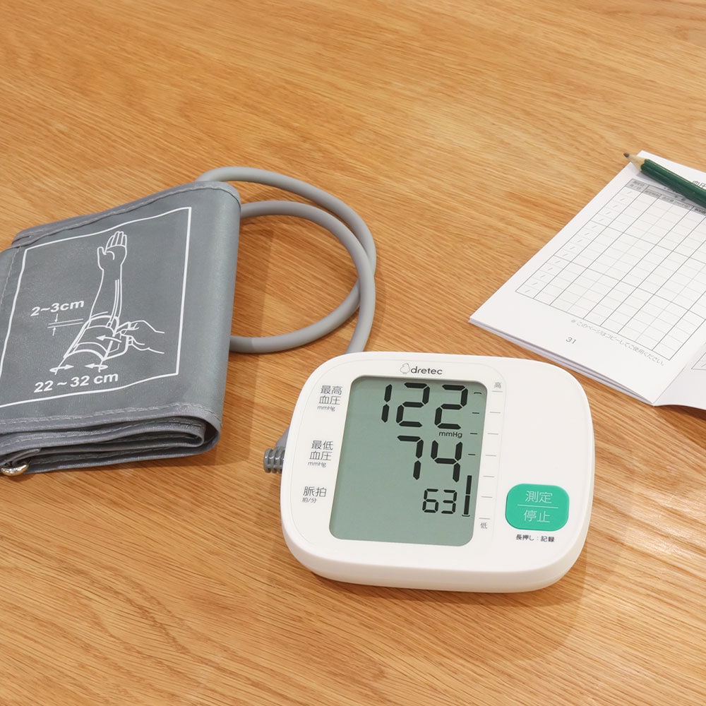 上腕式血圧計 BM-216