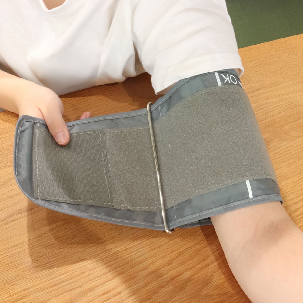 上腕式血圧計 BM-216