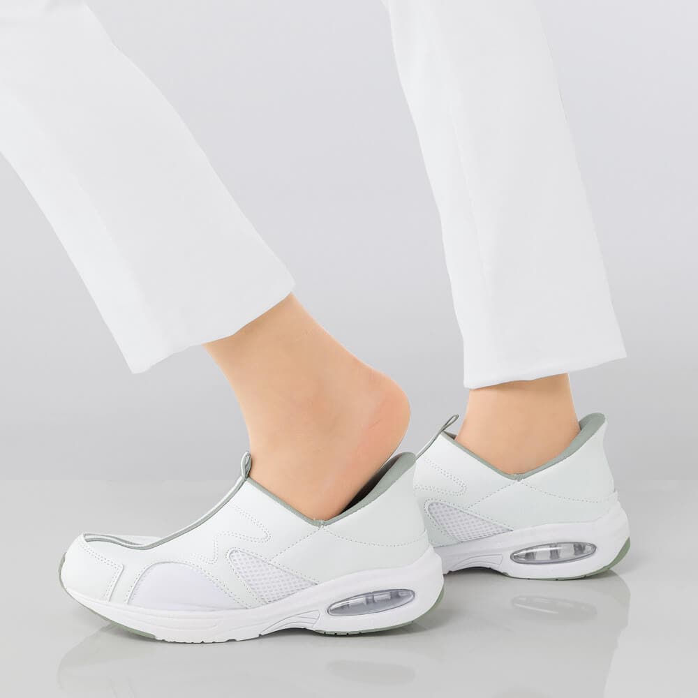 ウィングナース 外反母趾に優しい消臭クッションインソールハンズフリーシューズ