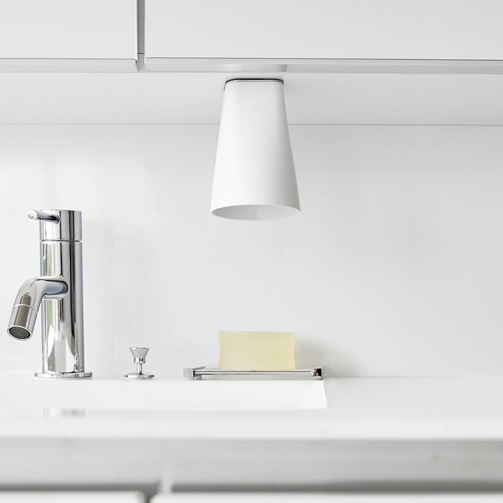 浮かせているのでタンブラーがぬめらず、乾きも早く衛生的